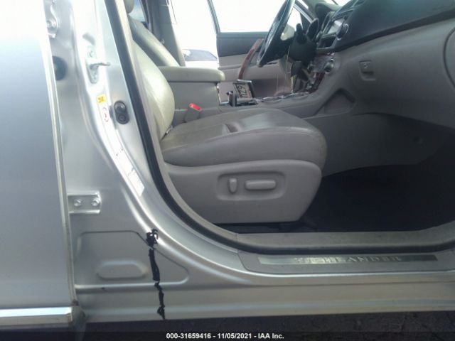 Photo 5 VIN: 5TDDK3EHXDS226478 - TOYOTA HIGHLANDER 