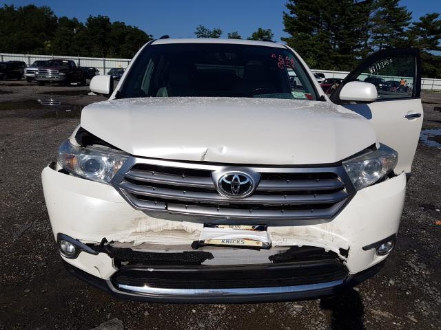 Photo 6 VIN: 5TDDK3EHXDS236282 - TOYOTA HIGHLANDER 