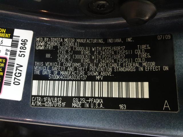 Photo 9 VIN: 5TDDK4CC0AS030137 - TOYOTA SIENNA XLE 