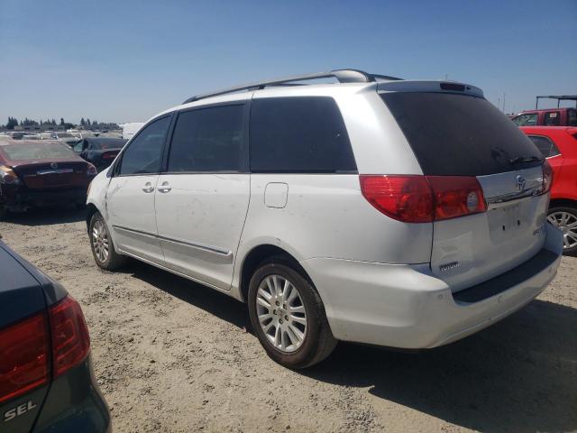 Photo 1 VIN: 5TDDK4CC0AS031112 - TOYOTA SIENNA XLE 