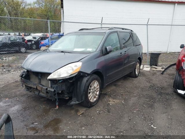 Photo 1 VIN: 5TDDK4CC0AS032552 - TOYOTA SIENNA 