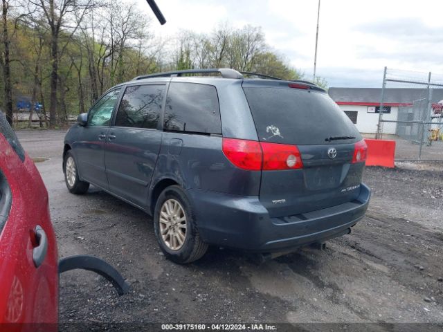 Photo 2 VIN: 5TDDK4CC0AS032552 - TOYOTA SIENNA 