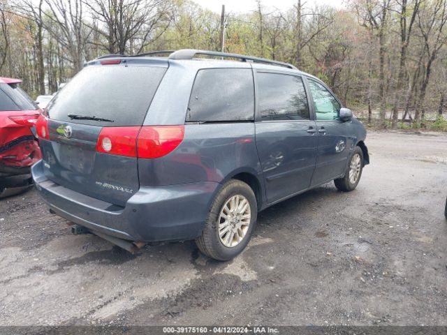 Photo 3 VIN: 5TDDK4CC0AS032552 - TOYOTA SIENNA 