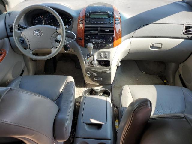 Photo 7 VIN: 5TDDK4CC0AS033166 - TOYOTA SIENNA XLE 