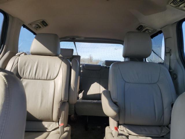 Photo 9 VIN: 5TDDK4CC1AS029935 - TOYOTA SIENNA XLE 