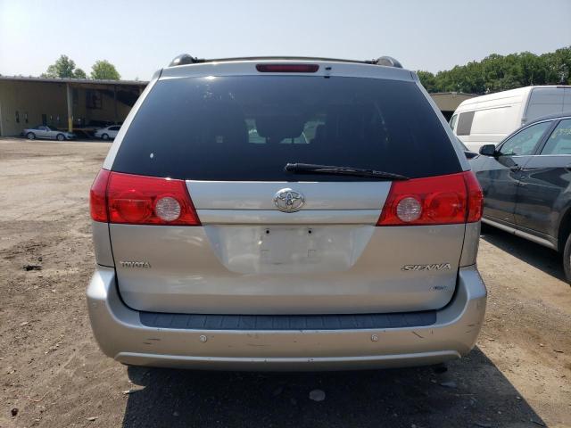 Photo 5 VIN: 5TDDK4CC1AS031670 - TOYOTA SIENNA XLE 