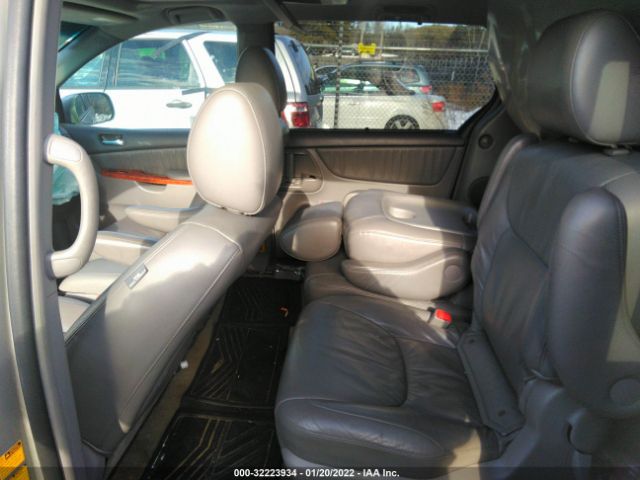 Photo 7 VIN: 5TDDK4CC3AS028690 - TOYOTA SIENNA 