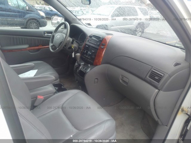 Photo 4 VIN: 5TDDK4CC3AS031783 - TOYOTA SIENNA 