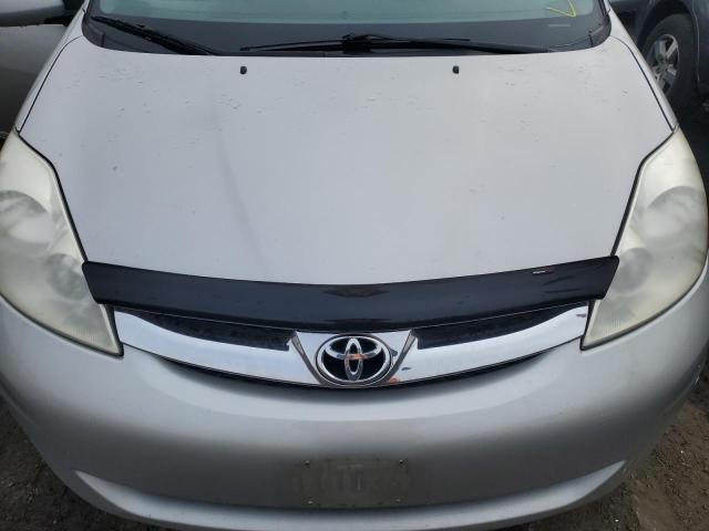 Photo 11 VIN: 5TDDK4CC3AS033307 - TOYOTA SIENNA XLE 