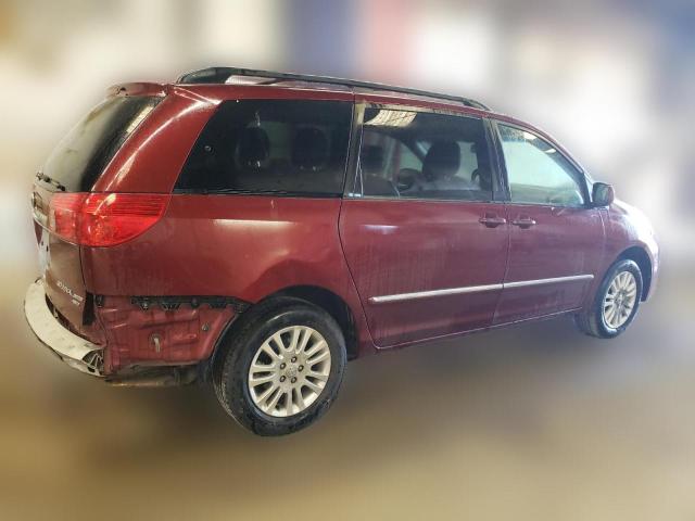 Photo 2 VIN: 5TDDK4CC4AS028813 - TOYOTA SIENNA XLE 