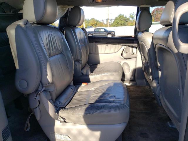 Photo 10 VIN: 5TDDK4CC5AS029937 - TOYOTA SIENNA 