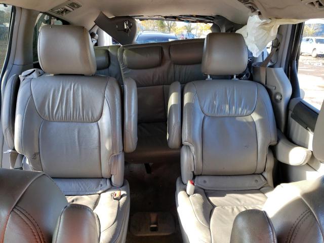 Photo 9 VIN: 5TDDK4CC5AS029937 - TOYOTA SIENNA 