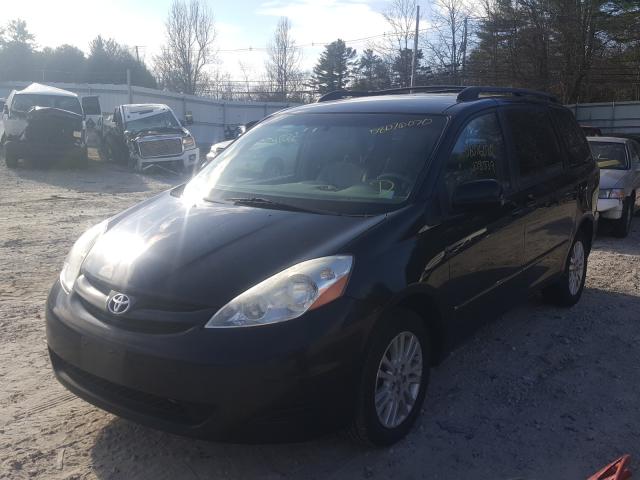 Photo 1 VIN: 5TDDK4CC5AS034121 - TOYOTA SIENNA 