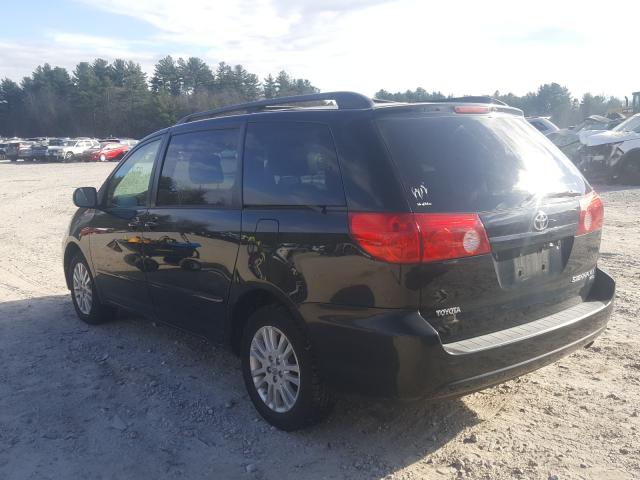 Photo 2 VIN: 5TDDK4CC5AS034121 - TOYOTA SIENNA 