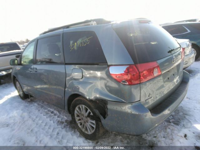 Photo 2 VIN: 5TDDK4CC9AS028516 - TOYOTA SIENNA 