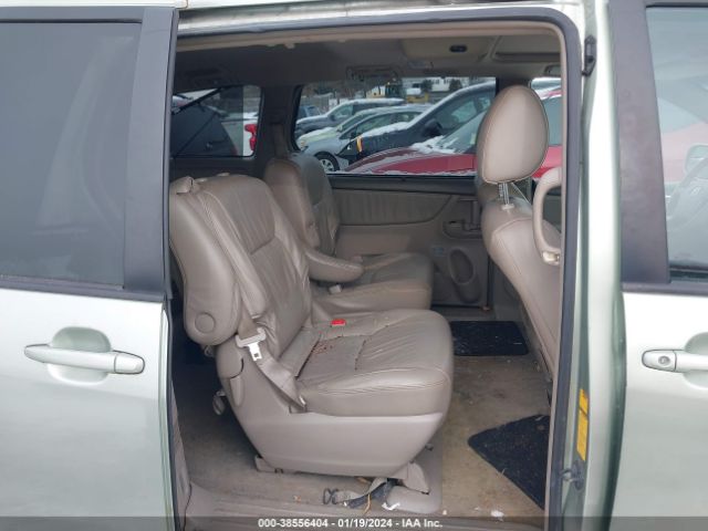 Photo 7 VIN: 5TDDK4CC9AS028712 - TOYOTA SIENNA XLE 