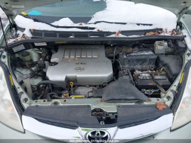 Photo 9 VIN: 5TDDK4CC9AS028712 - TOYOTA SIENNA XLE 