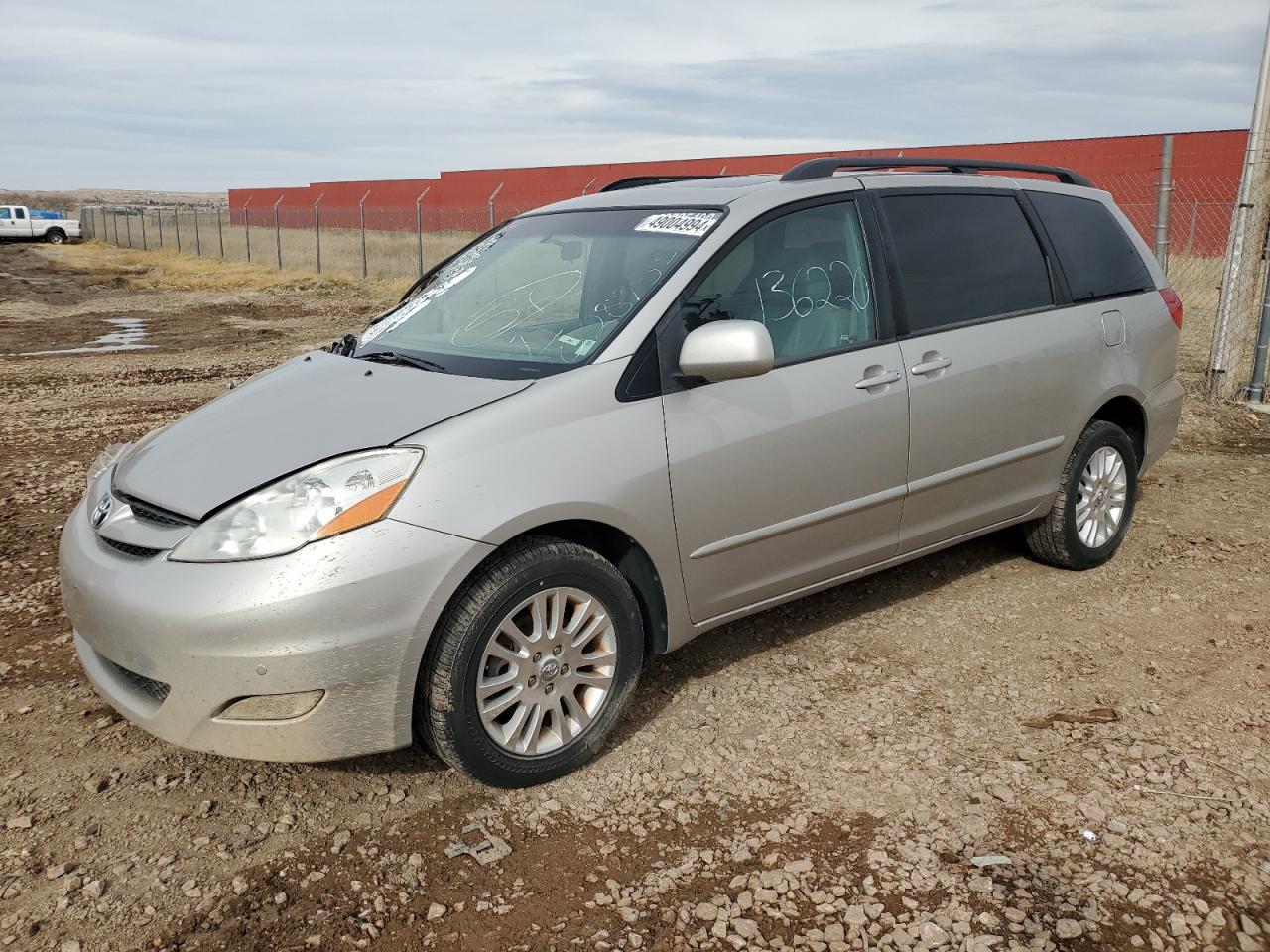 Photo 0 VIN: 5TDDK4CC9AS028953 - TOYOTA SIENNA 