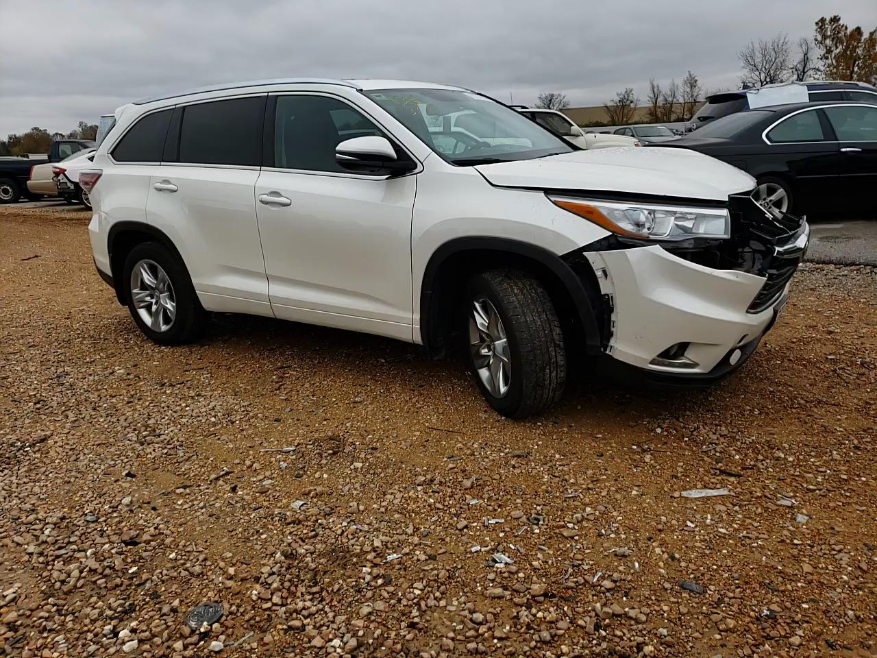 Photo 10 VIN: 5TDDKRFH0ES033453 - TOYOTA HIGHLANDER 