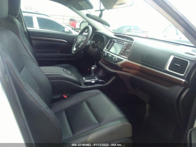 Photo 4 VIN: 5TDDKRFH0ES064203 - TOYOTA HIGHLANDER 