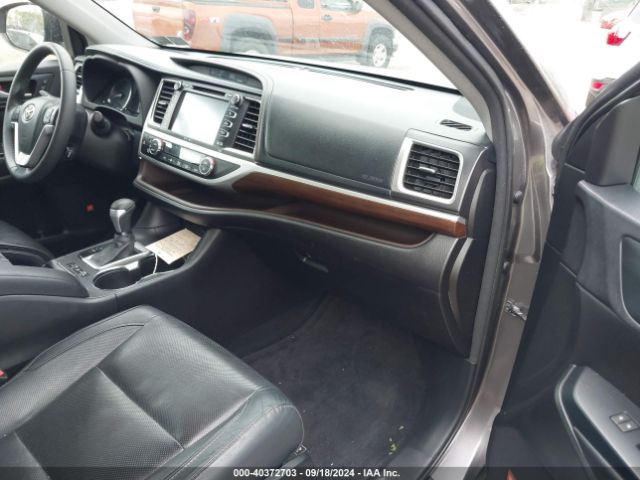 Photo 4 VIN: 5TDDKRFH0FS223867 - TOYOTA HIGHLANDER 