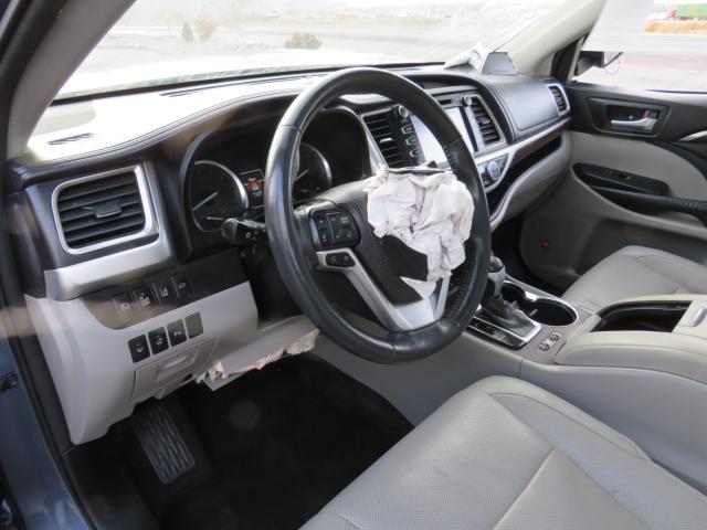 Photo 8 VIN: 5TDDKRFH0GS255915 - TOYOTA HIGHLANDER 