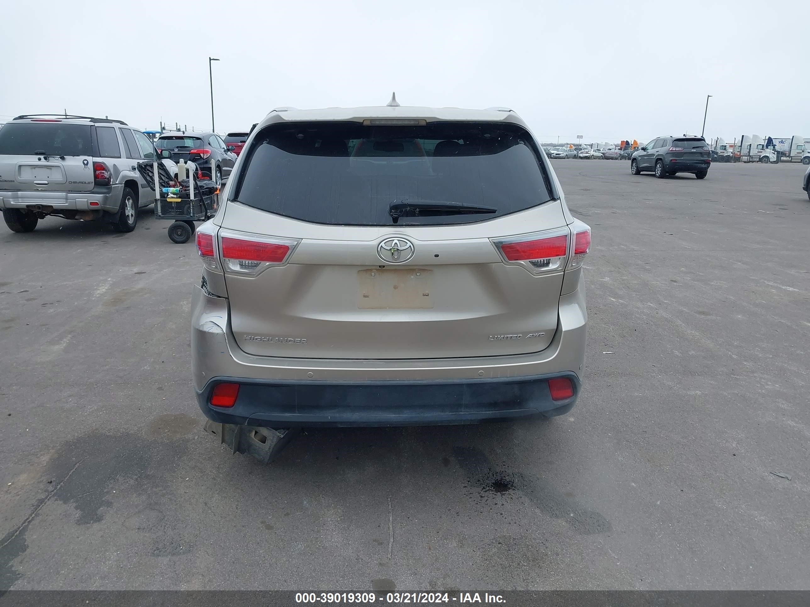 Photo 15 VIN: 5TDDKRFH1ES066574 - TOYOTA HIGHLANDER 