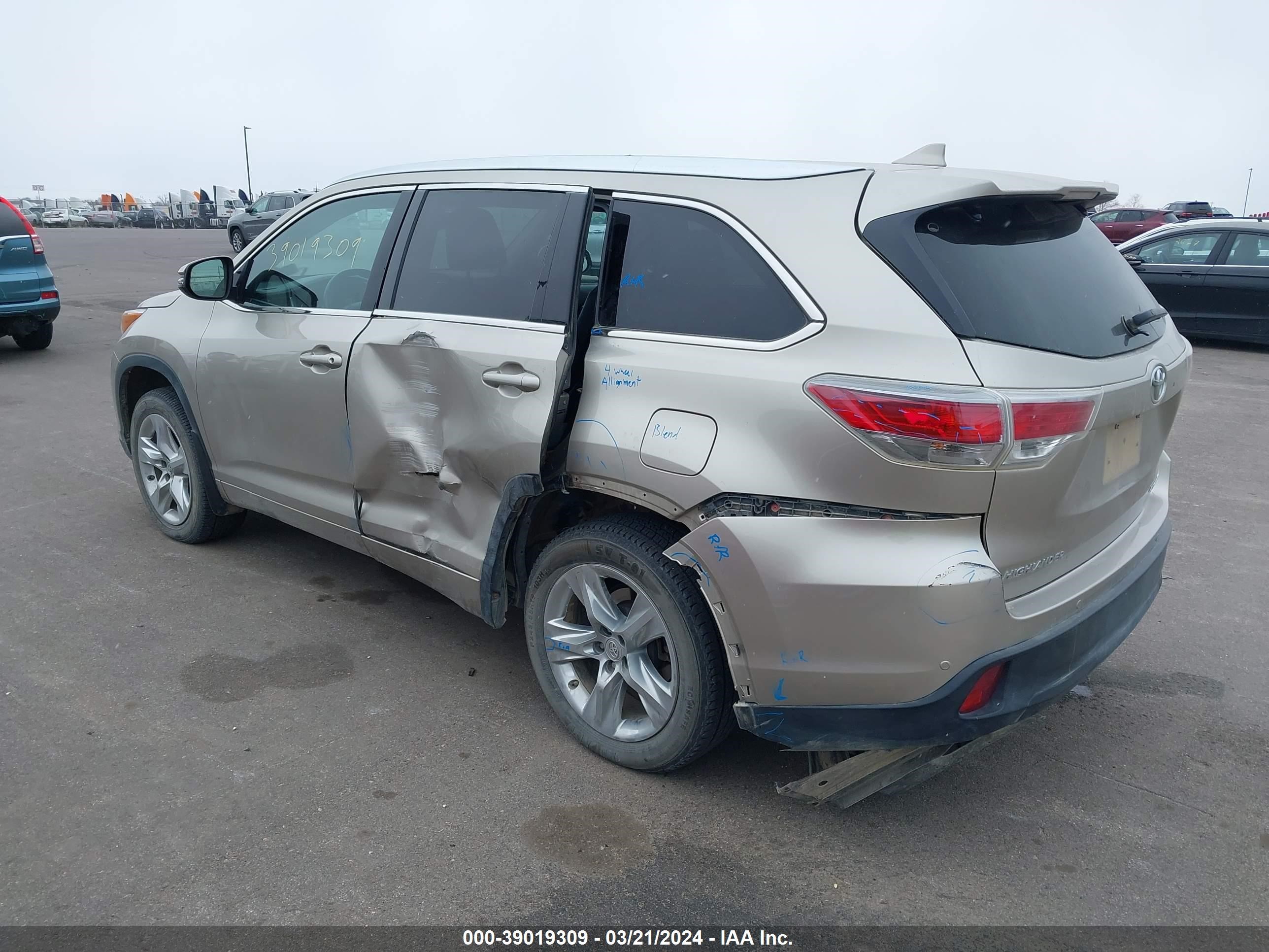 Photo 2 VIN: 5TDDKRFH1ES066574 - TOYOTA HIGHLANDER 