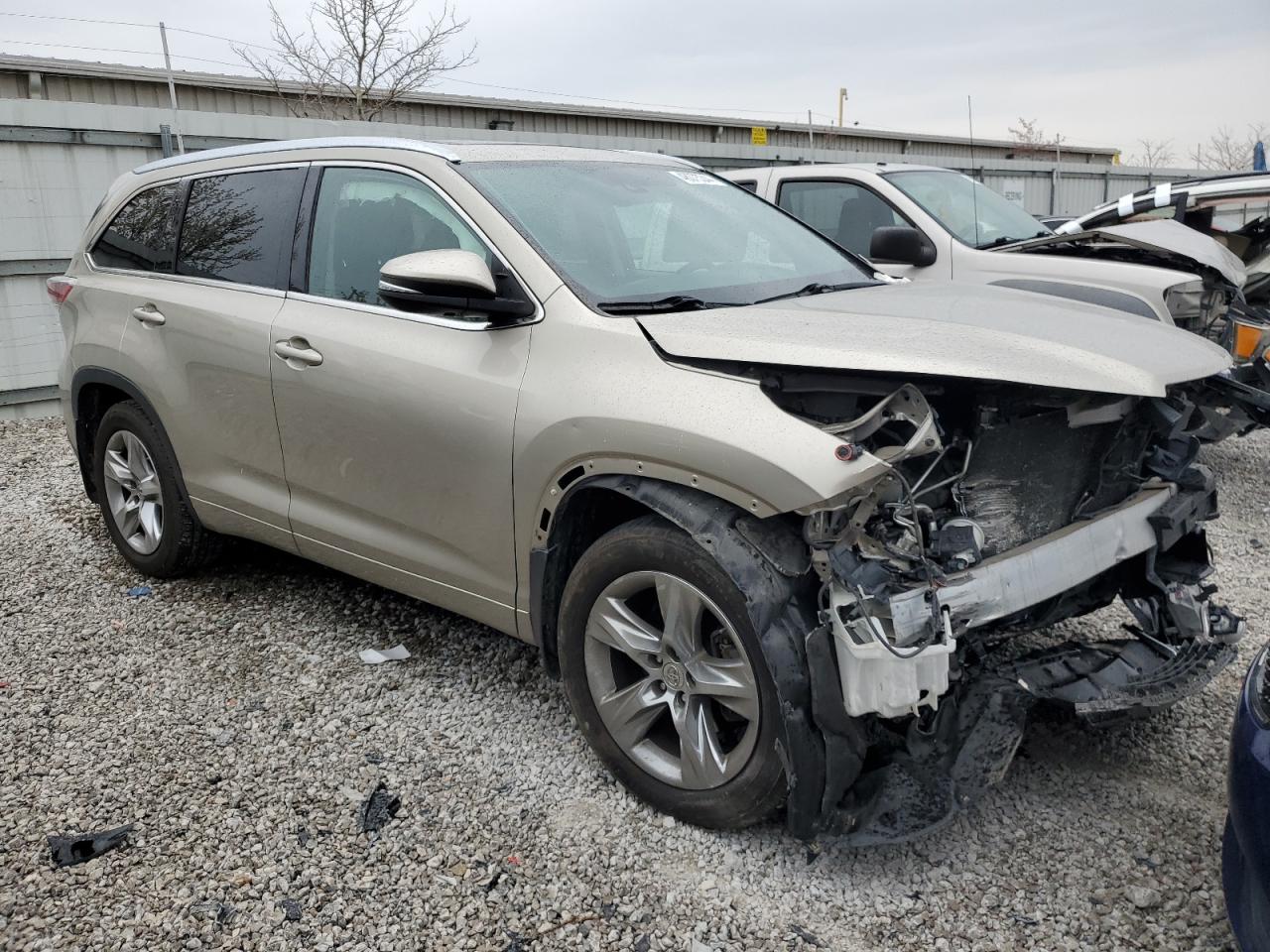 Photo 3 VIN: 5TDDKRFH1FS105388 - TOYOTA HIGHLANDER 