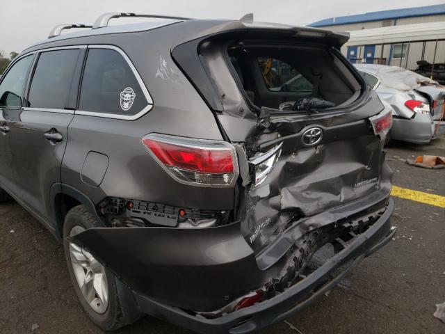 Photo 8 VIN: 5TDDKRFH1GS349656 - TOYOTA HIGHLANDER 