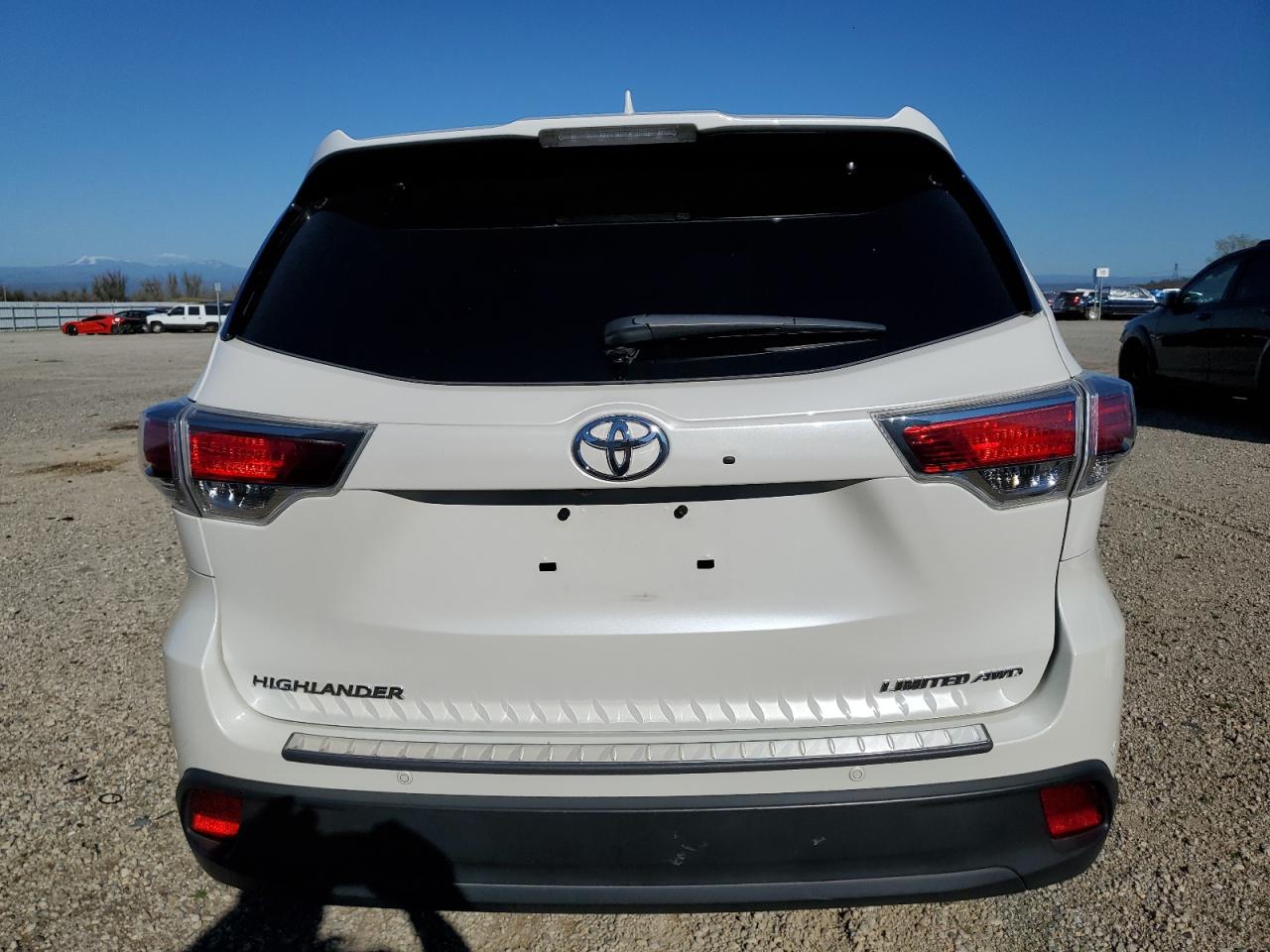 Photo 5 VIN: 5TDDKRFH2GS327794 - TOYOTA HIGHLANDER 