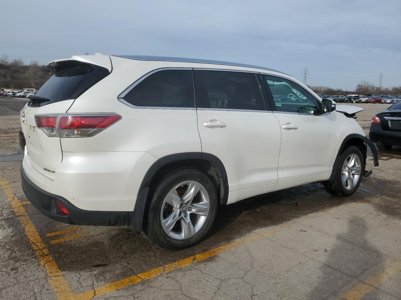 Photo 2 VIN: 5TDDKRFH2GS345759 - TOYOTA HIGHLANDER 