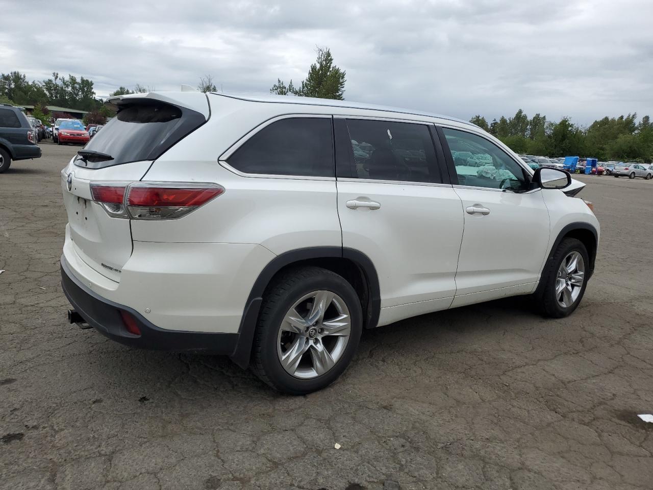 Photo 2 VIN: 5TDDKRFH2GS348435 - TOYOTA HIGHLANDER 