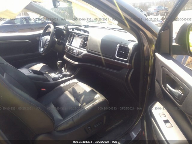 Photo 4 VIN: 5TDDKRFH3FS137856 - TOYOTA HIGHLANDER 