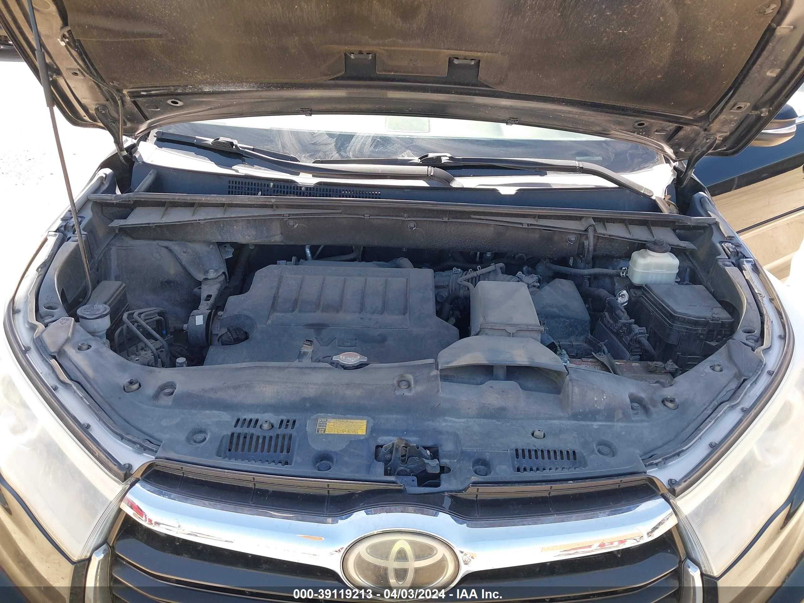 Photo 9 VIN: 5TDDKRFH3GS260896 - TOYOTA HIGHLANDER 