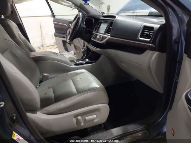 Photo 4 VIN: 5TDDKRFH5ES011934 - TOYOTA HIGHLANDER 