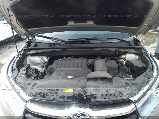 Photo 9 VIN: 5TDDKRFH5FS204280 - TOYOTA HIGHLANDER 