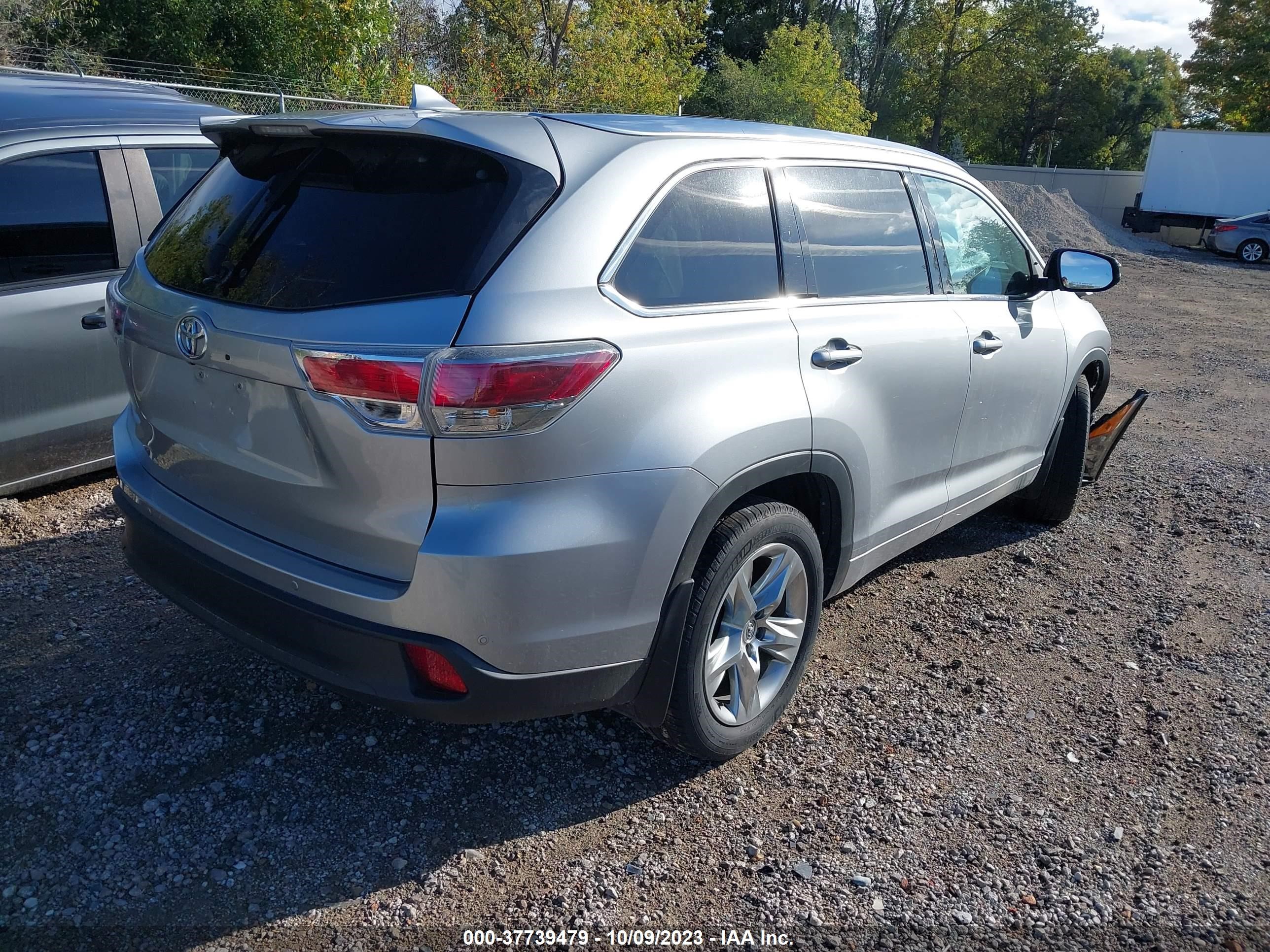 Photo 3 VIN: 5TDDKRFH6ES007097 - TOYOTA HIGHLANDER 