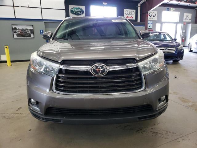 Photo 4 VIN: 5TDDKRFH6ES025356 - TOYOTA HIGHLANDER 