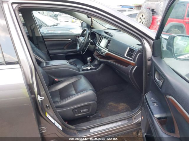 Photo 4 VIN: 5TDDKRFH6GS341133 - TOYOTA HIGHLANDER 