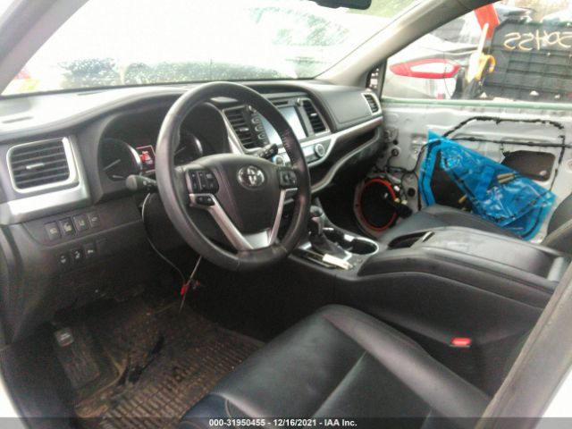 Photo 4 VIN: 5TDDKRFHXFS136445 - TOYOTA HIGHLANDER 