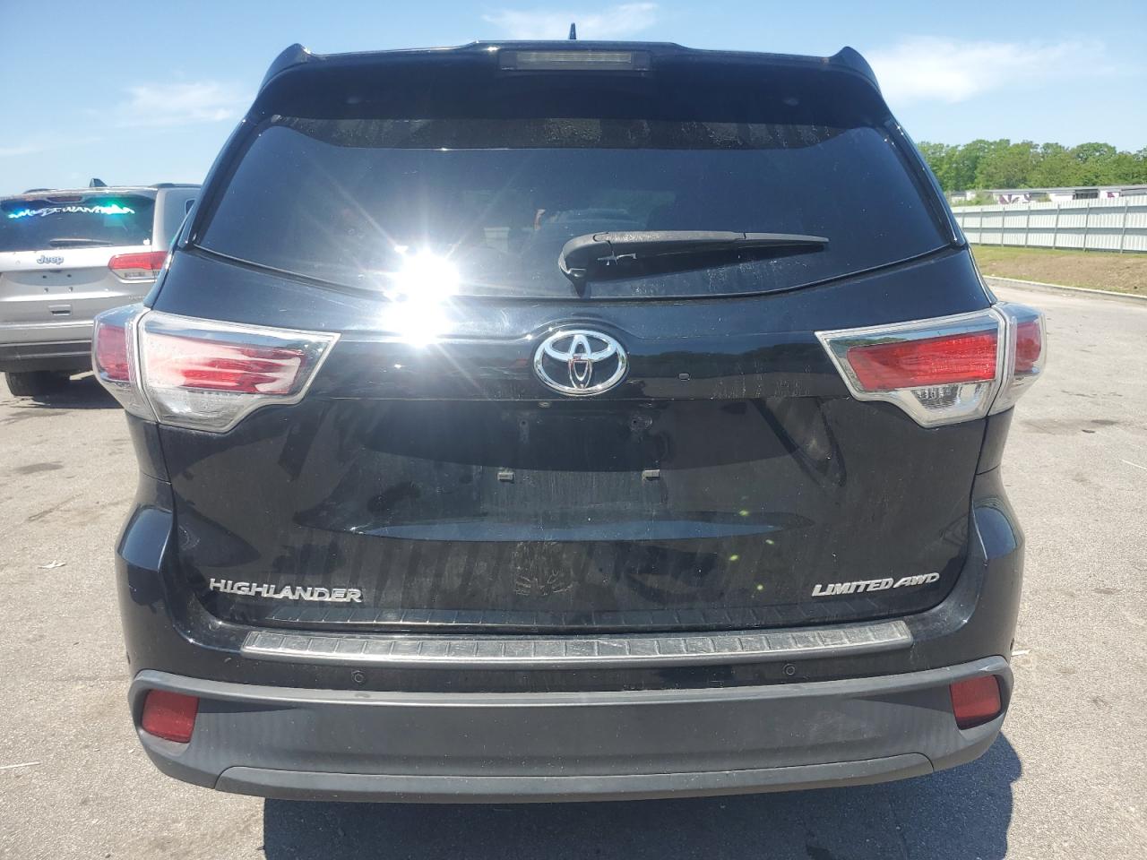 Photo 5 VIN: 5TDDKRFHXFS183555 - TOYOTA HIGHLANDER 