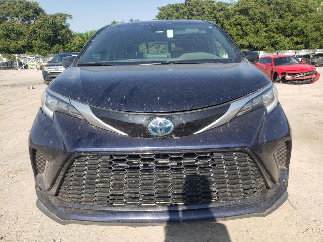 Photo 4 VIN: 5TDDRKEC2MS032294 - TOYOTA SIENNA 