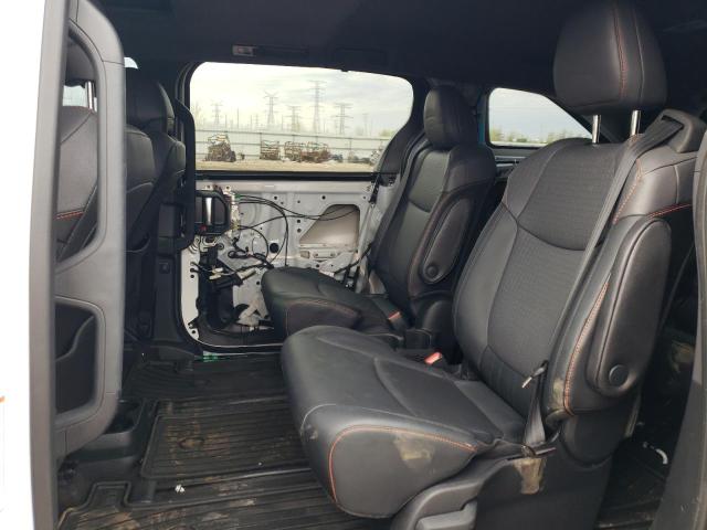 Photo 10 VIN: 5TDDRKEC3MS054207 - TOYOTA SIENNA XSE 