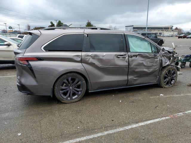 Photo 2 VIN: 5TDDRKEC7NS103362 - TOYOTA SIENNA 