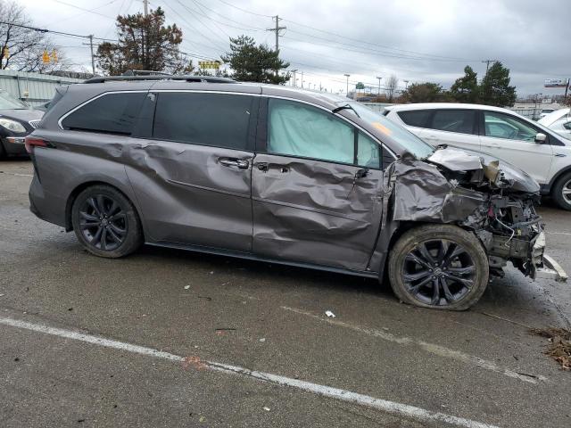 Photo 3 VIN: 5TDDRKEC7NS103362 - TOYOTA SIENNA 