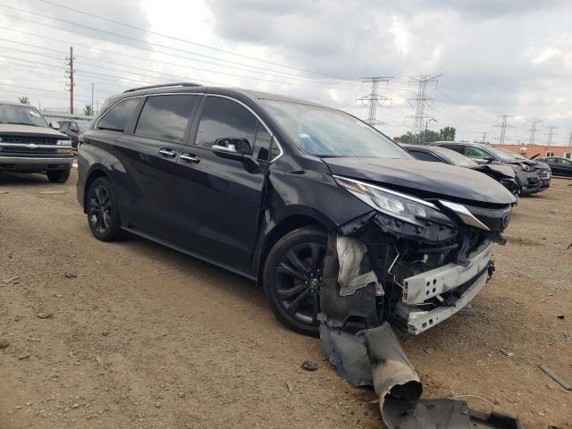 Photo 3 VIN: 5TDDRKEC8NS103211 - TOYOTA SIENNA XSE 