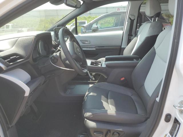 Photo 6 VIN: 5TDDRKEC8RS200852 - TOYOTA SIENNA XSE 