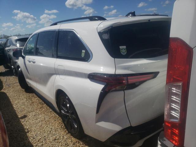 Photo 2 VIN: 5TDDRKECXMS040577 - TOYOTA SIENNA XSE 