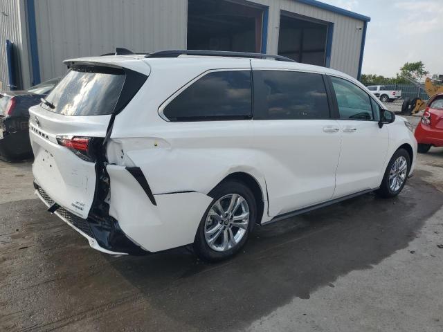 Photo 2 VIN: 5TDDSKFC1PS098312 - TOYOTA SIENNA 